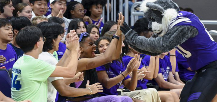 students cheering
